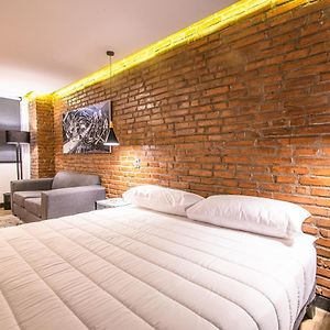 Hostal Boutique Black Cat